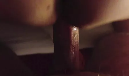 این Camgirl بلوند داغ نمایش در دوربین زیباترین سایت سکسی