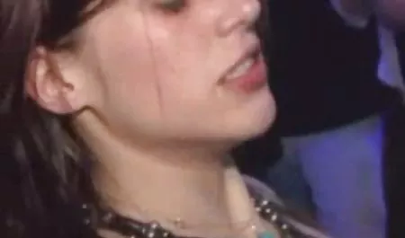 Milf سکس با زیباترین دختر عمه Kiki Daire می خواهد به خواهران فاک پسر