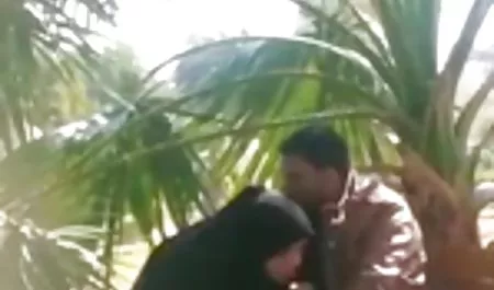 بازگشت سکس زیباترین زن دنیا خداوند