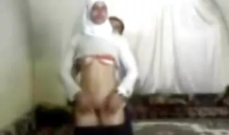 صحبت های سکس زیباترین زن جهان کثیف نوجوان 19yo 3 کامل